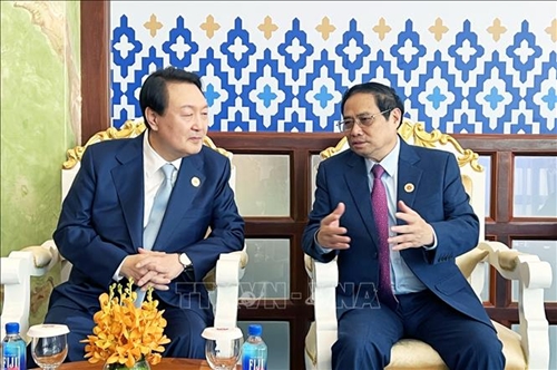 Hội nghị Cấp cao ASEAN: Thủ tướng Chính phủ Phạm Minh Chính gặp Tổng thống Hàn Quốc Yoon Suk-yeol